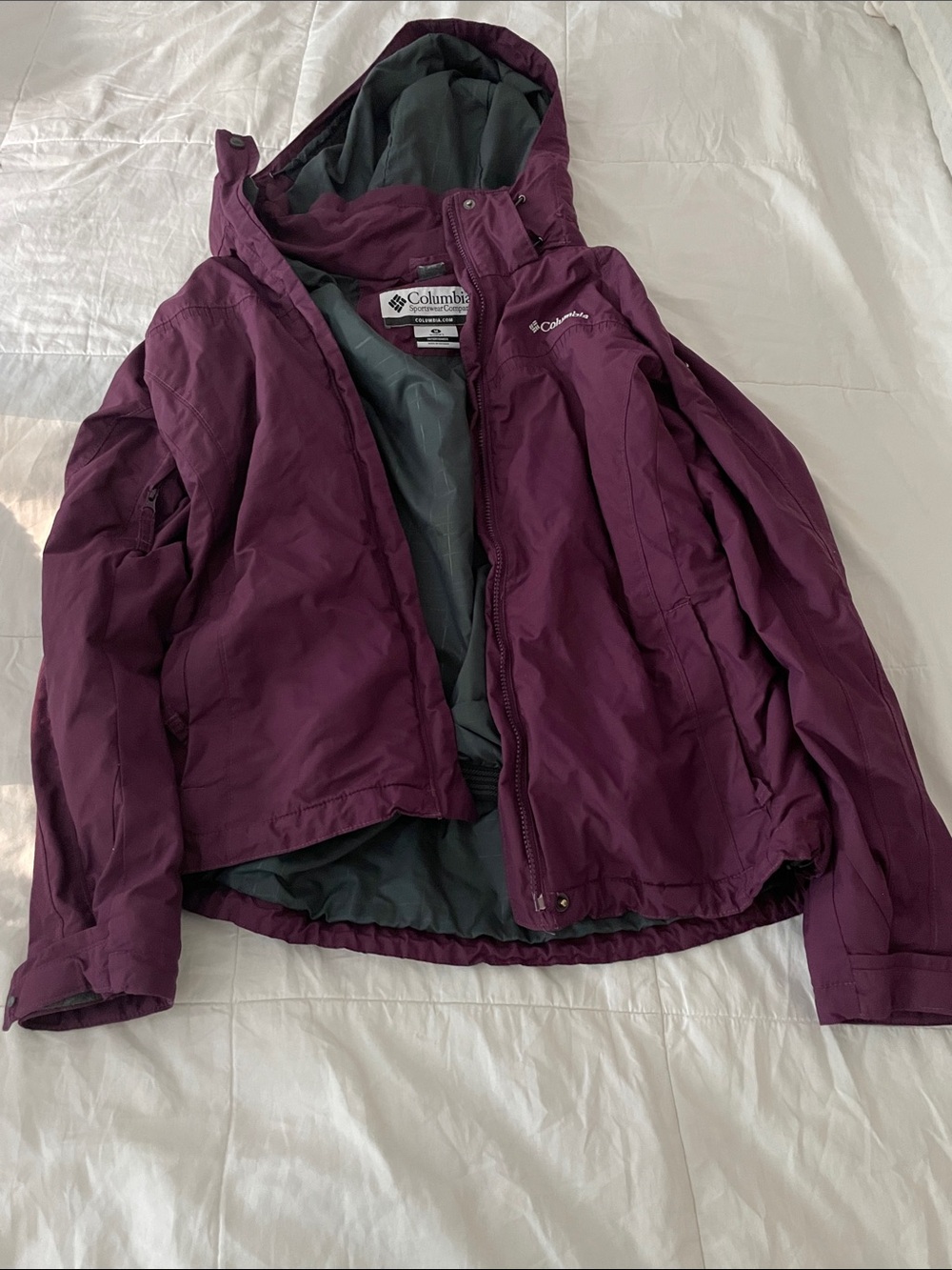 Columbia Plum Hooded Shell Jacket - Picture 2 of 8